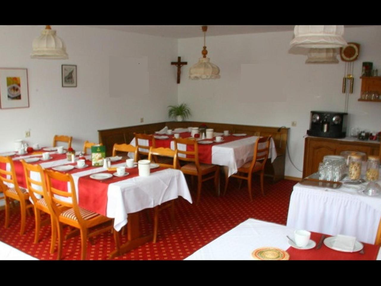 Gaestehaus Trahasch Im Adelshof Endingen am Kaiserstuhl Buitenkant foto