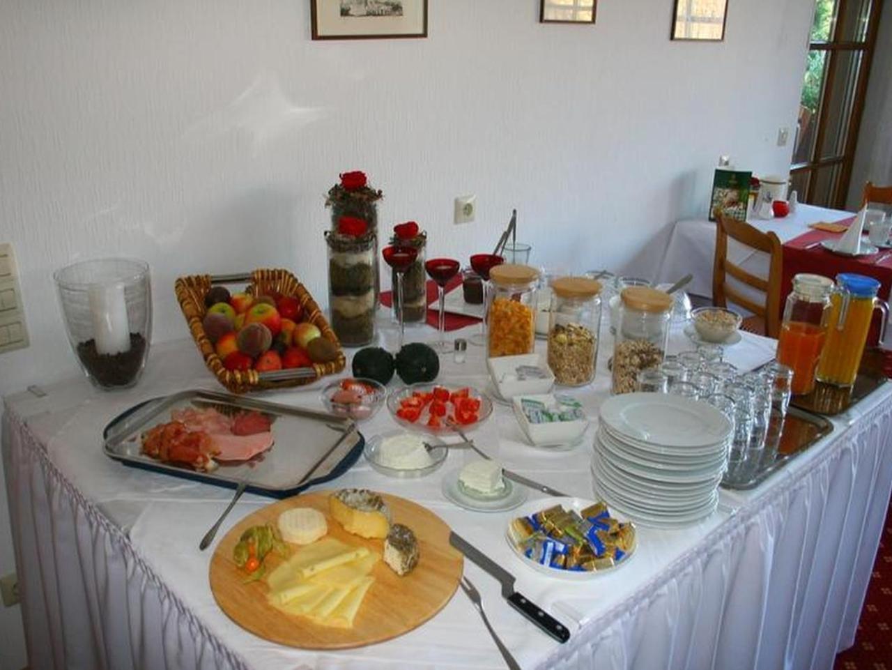 Gaestehaus Trahasch Im Adelshof Hotel Endingen am Kaiserstuhl Buitenkant foto